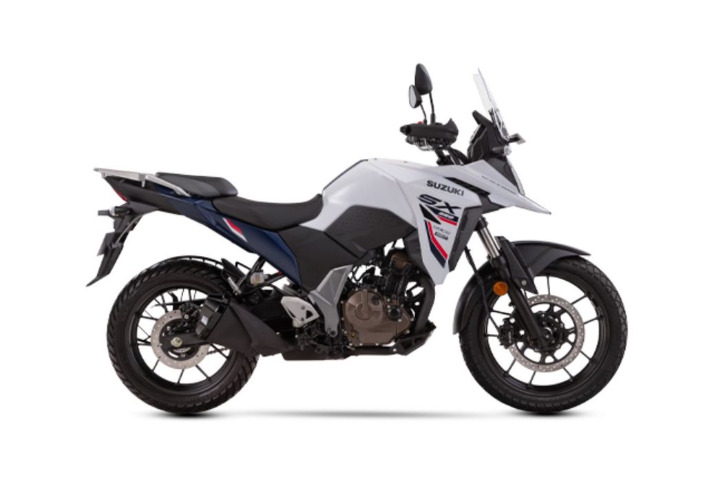 V-Strom SX 250 undefined in Pearl Glacier White + Metallic Mat Stellar Blue