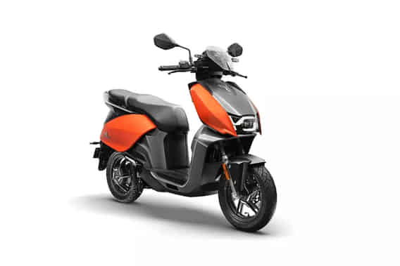 V1 2022-2024 in Orange