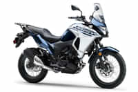 Kawasaki Versys X 300  METALLIC OCEAN BLUE/PEARL ROBOTIC WHITE colour Bikes