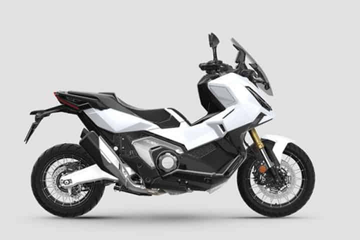 X-ADV in Pearl Glare White