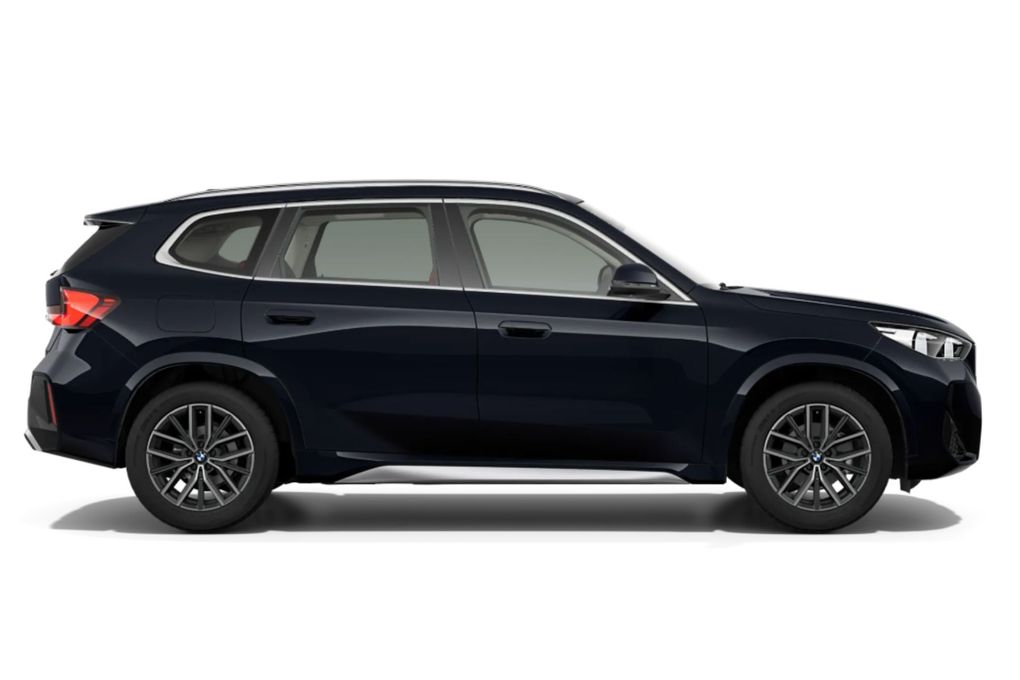 X1 LWB M Carbon Black Metallic X1 LWB M Carbon Black Metallic