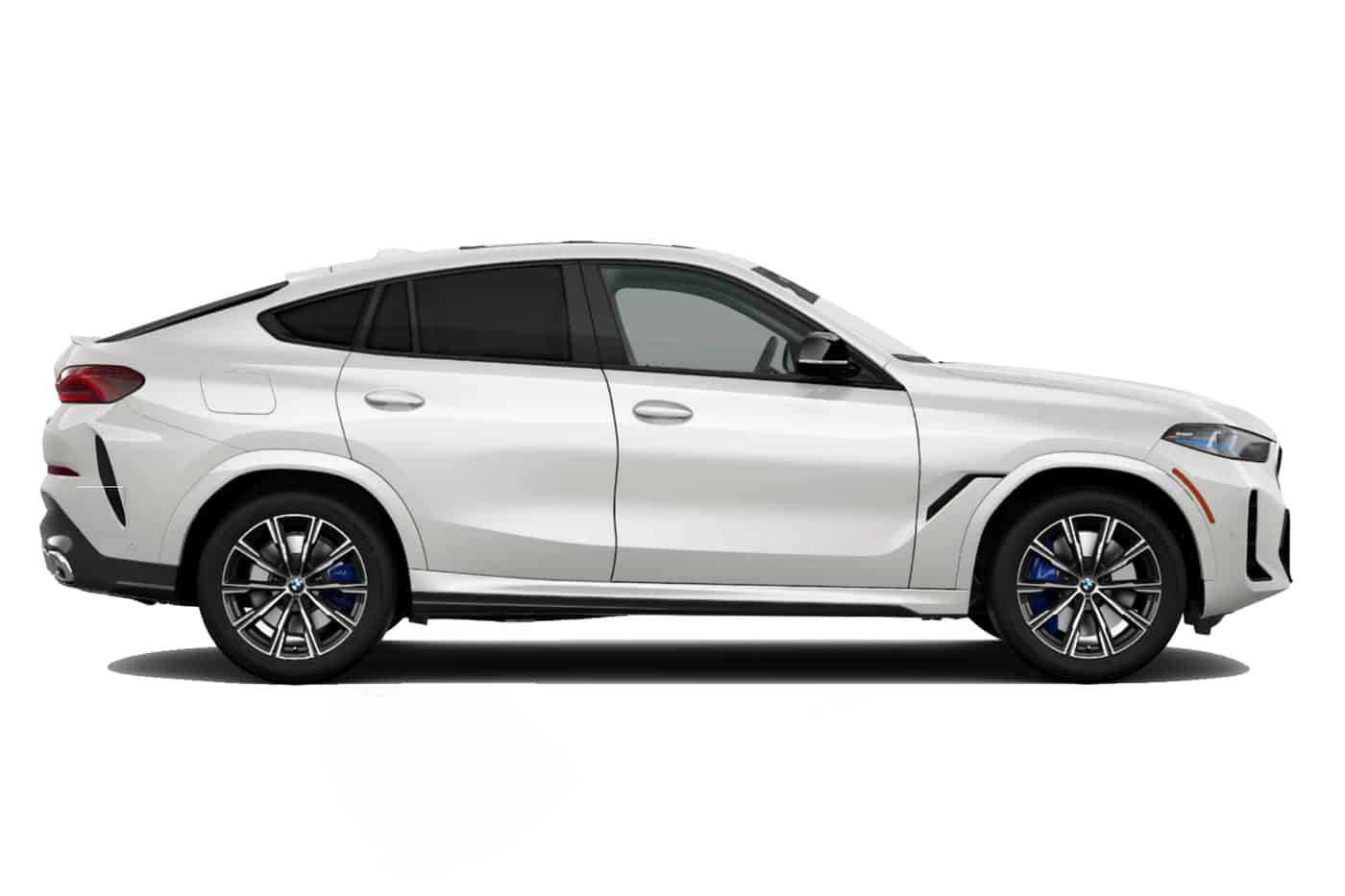 X6 in Mineral White Metallic