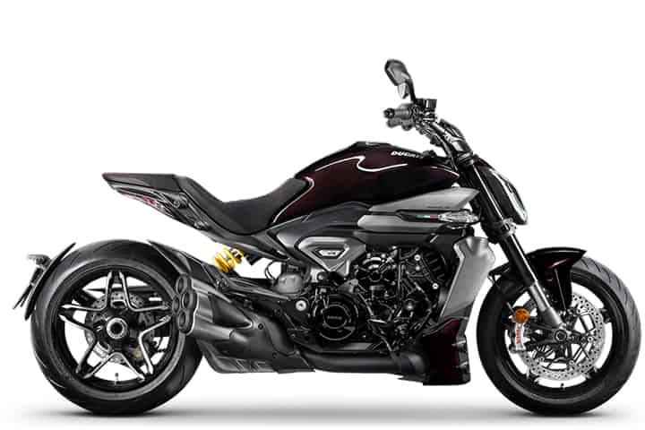 Ducati XDiavel V4 in Black Lava