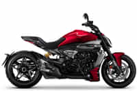 Ducati XDiavel V4 Burning Red colour Bikes