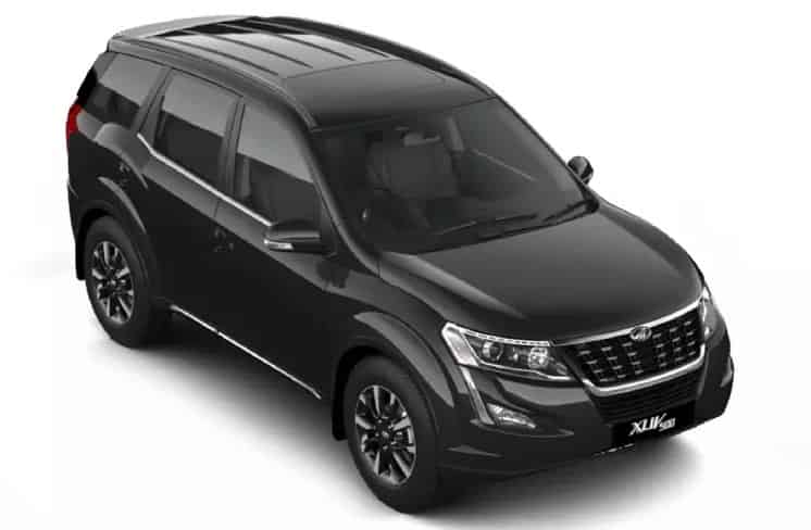 Mahindra XUV500 2020-2021 in Volcano Black Mahindra XUV500 2020-2021 in Volcano Black