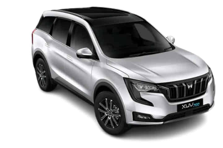 XUV700 undefined in Everest White DT