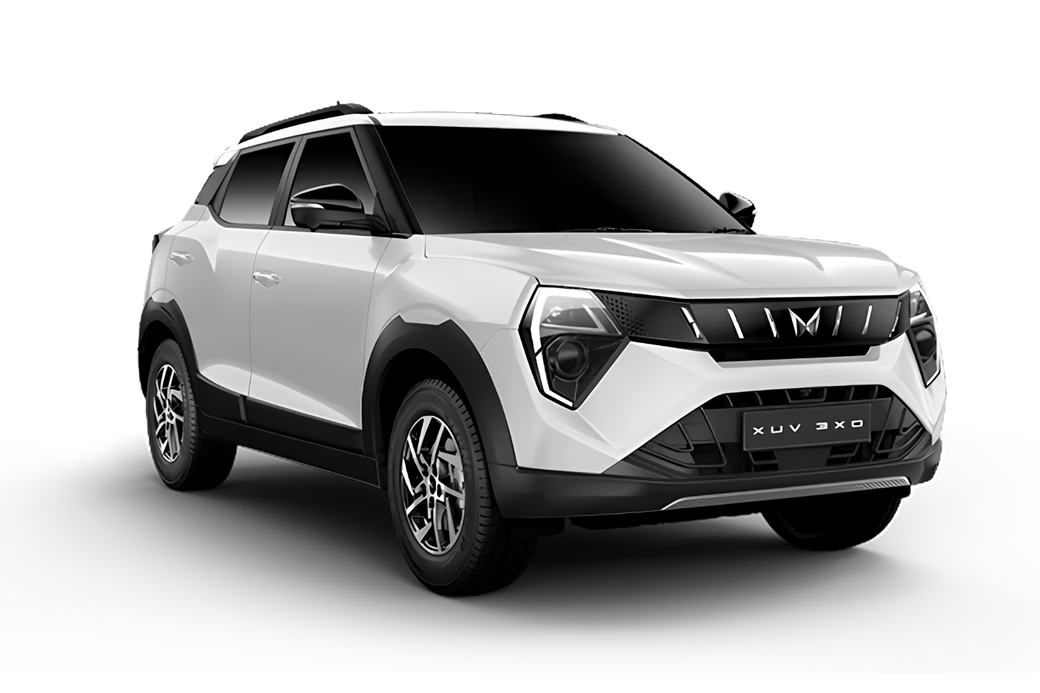 Mahindra XUV 3XO in Everest White