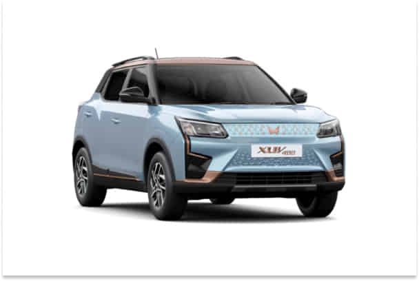 Mahindra XUV 400 Electric in Artic Blue Dual Tone