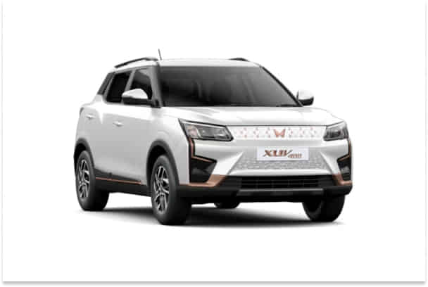 XUV 400 Electric in Everest White