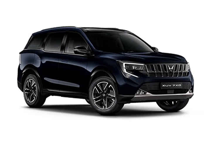 XUV 7X0 undefined in MIDNIGHTBLACK STEALTH BLACK