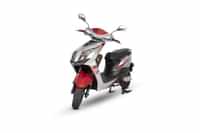 EeVe Xeniaa Silver colour Scooters