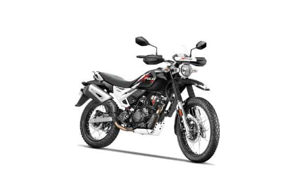 Hero Xpulse 200 BS6 in Panther Black