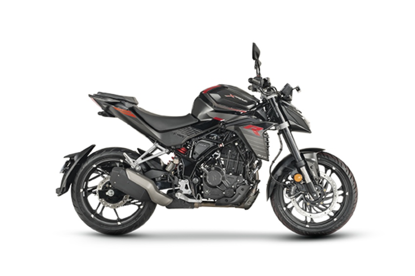 Hero Xtreme 250R in STEALTH BLACK