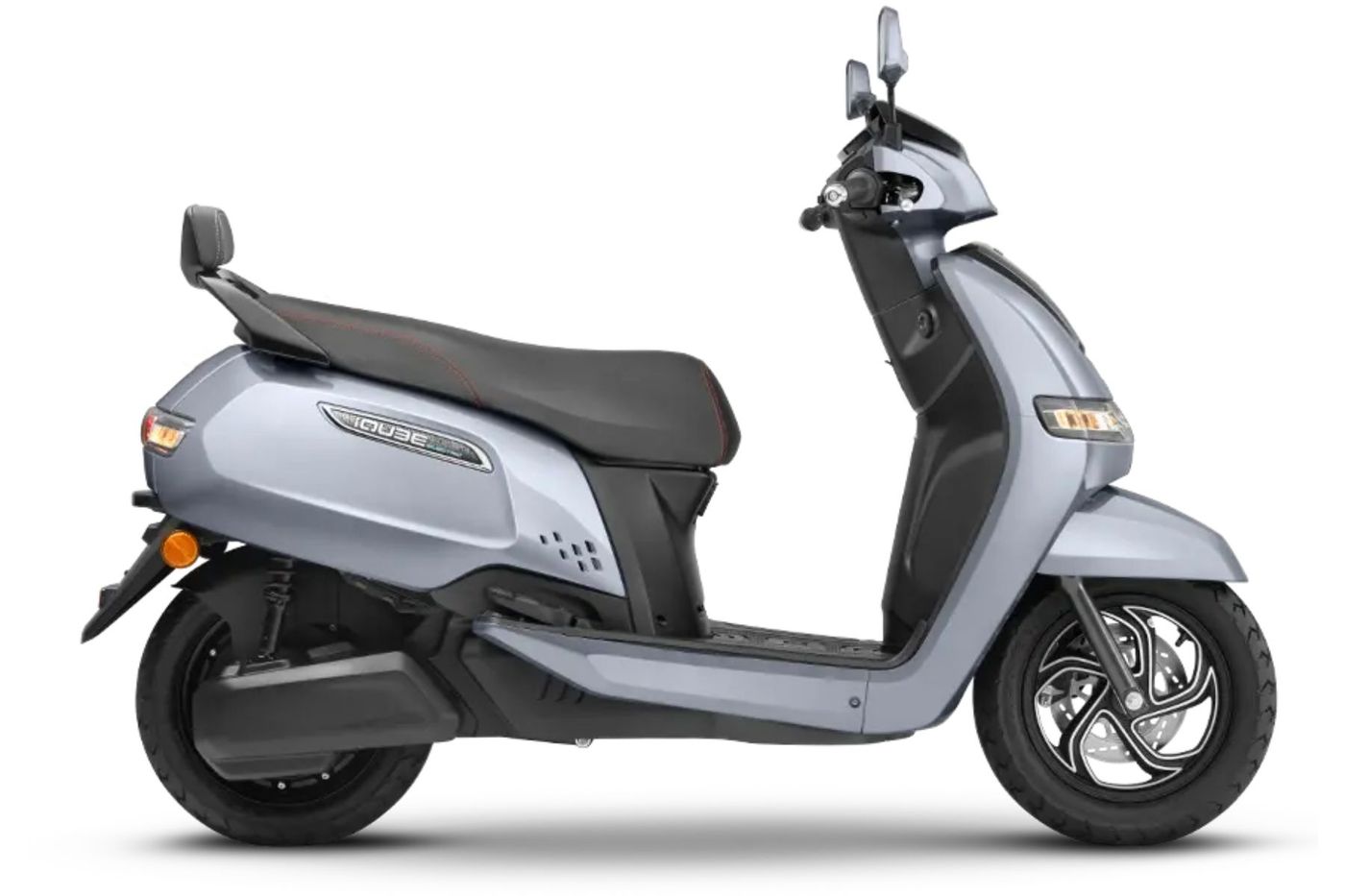 iQube Electric in Titanium Grey iQube Electric in Titanium Grey