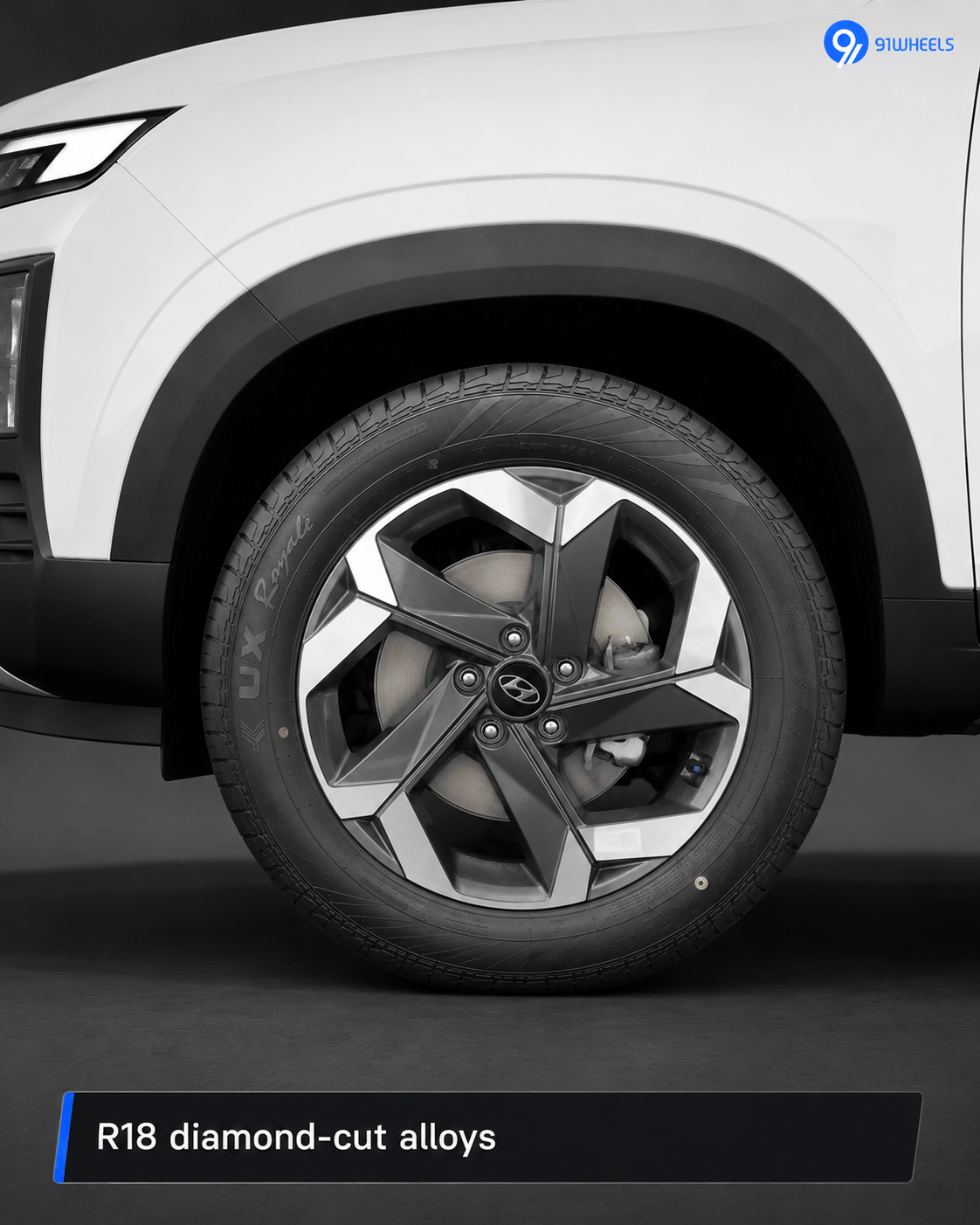 R18 Diamond-cut Alloy Wheel