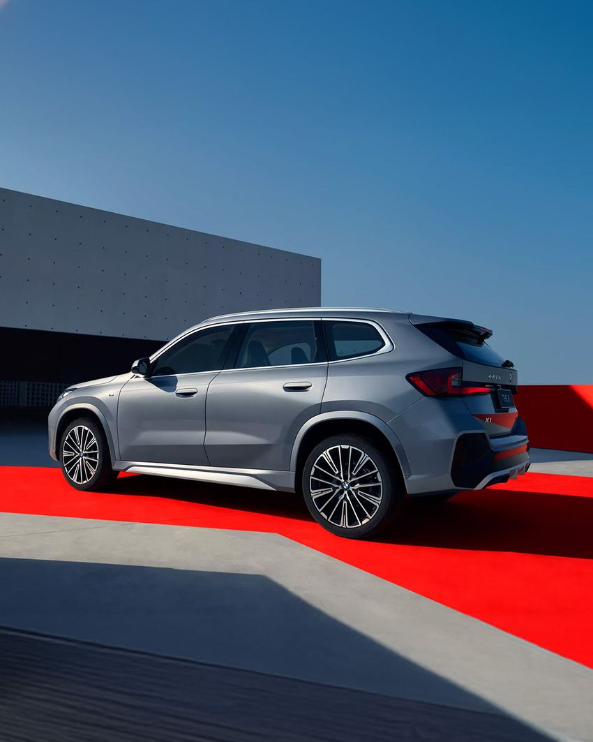 BMW X1 LWB