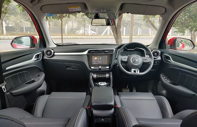 mg motors zs ev interior