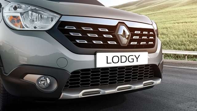Renault Lodgy Discontinued, Stocks ended. Focus on BS6 Triber
