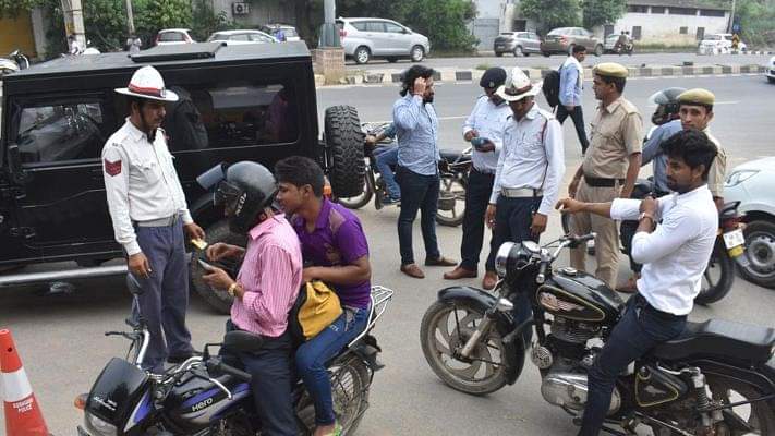 You Can Now Get Traffic Challan Discount In This State! Here's how!