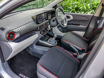 Hyundai Aura First Look Review Image
