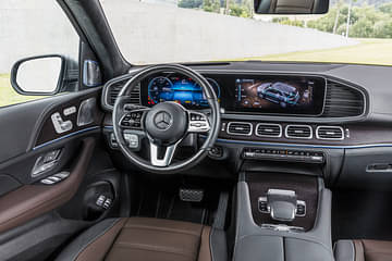 Mercedes Benz GLE interior