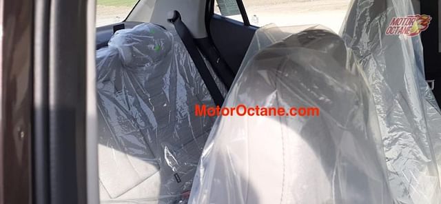 hyundai aura interior seats