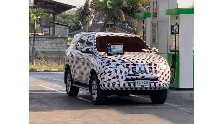 2020 Toyota Fortuner Facelift Spied; Launch Soon