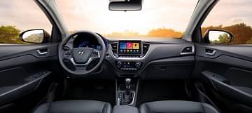 hyundai verna interior