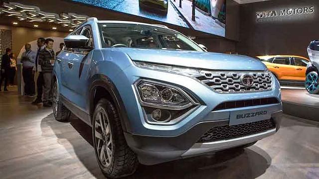 Tata Gravitas Bookings