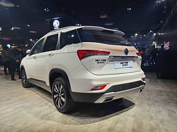 MG Hector Plus