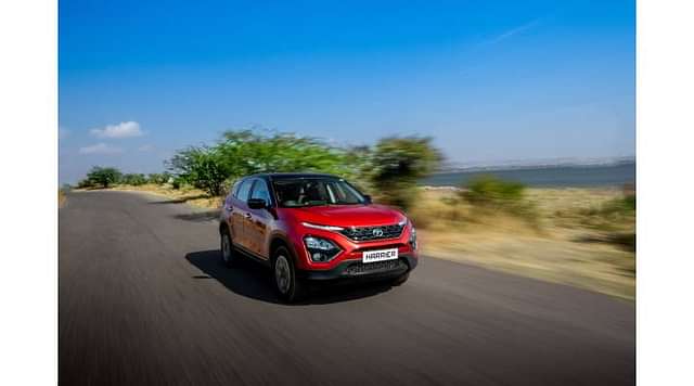 Tata Harrier Automatic BS6 Bookings Open At Rs 30,000