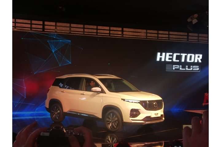 MG Hector Plus Unveiled At The 2020 Auto Expo