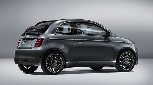 Fiat 500 Electric rear