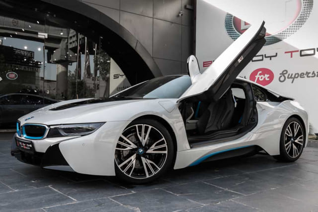 BMW i8 Exotic Supercar Image