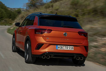 Volkswagen T-Roc R rear