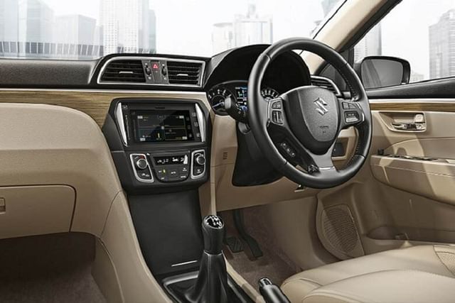 ciaz dashboard