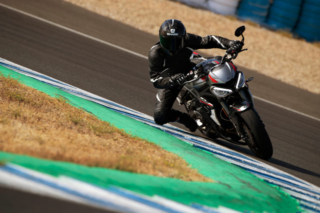 2020 Triumph Street Triple track