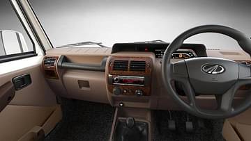 2020 Mahindra Bolero BS6 dashboard