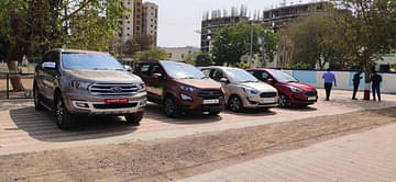 Jai Ganesh gifted 8 cars