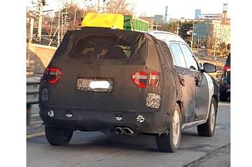 7 seater hyundai creta rear