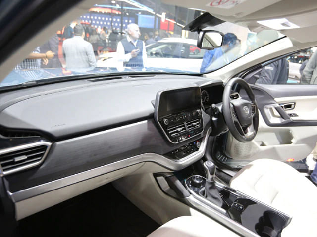 Tata Safari India Debut