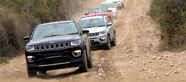 Jeep Compass Skoda Karoq Image