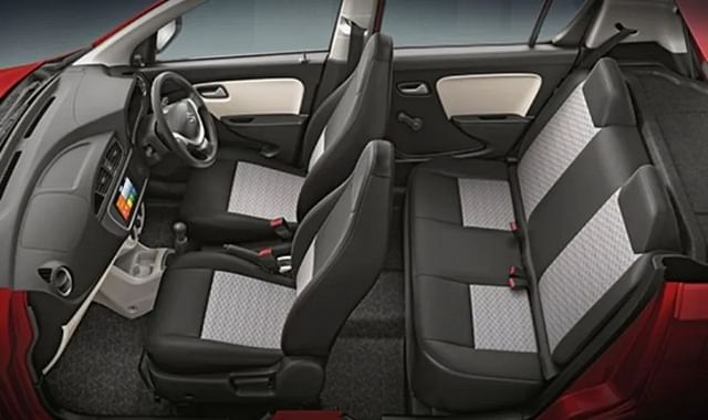 Alto 800  interior