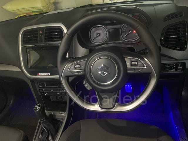 Maruti Brezza Flat Bottom Steering Wheel Wireless Charging Image