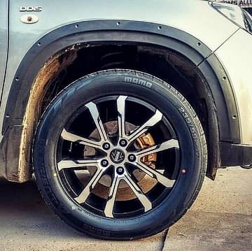 Maruti Brezza alloy wheels