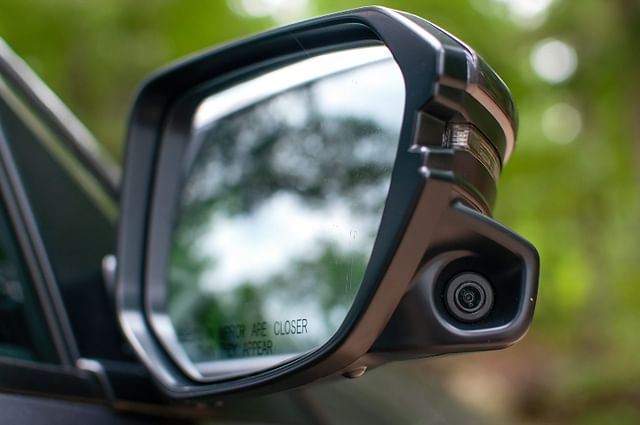 lane watch camera