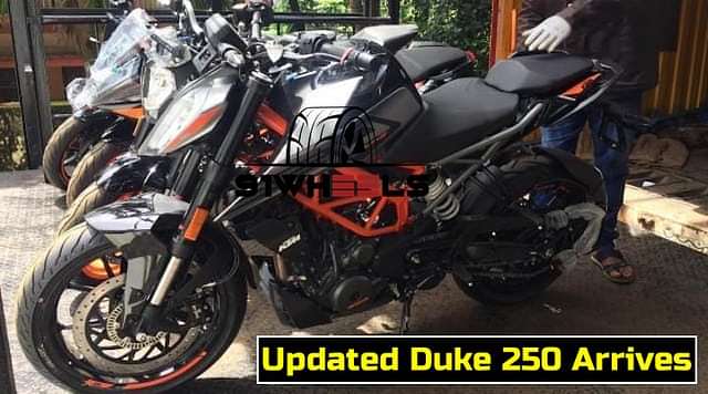 KTM Duke 250 With LED Headlights Arrives In Showrooms