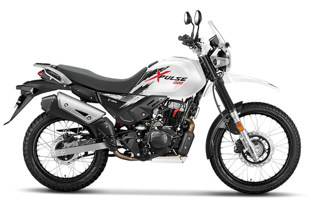Honda CB200X vs hero xpulse 200 4v comparison