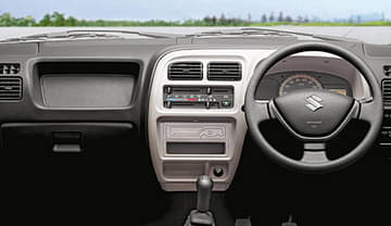 Maruti Suzuki Eeco Review interiors