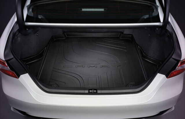 Toyota Camry Review boot